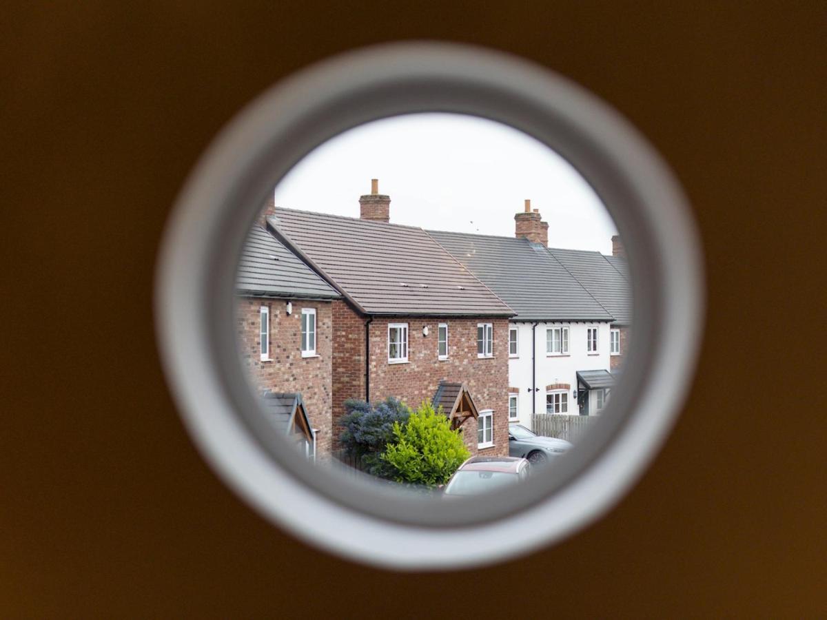 Pass The Keys Superb Space In The Idyllic Village Of Loppington Shrewsbury Kültér fotó